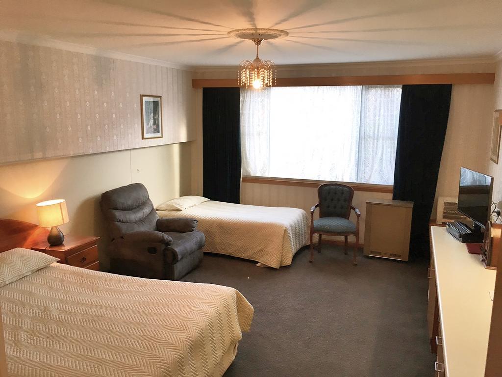 Motel Mayfair On Cavell Хобарт Экстерьер фото